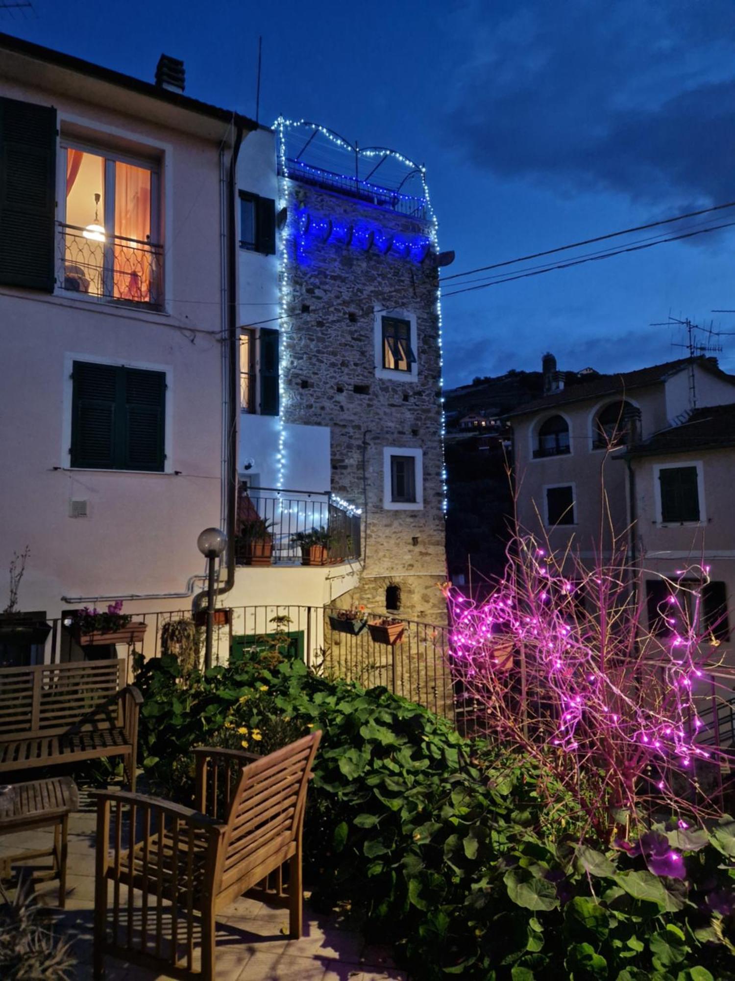 Monolocale Con Giardino E Parcheggio Privato Citra Zero Zero Ottanta Trentuno Lt 0281 Apartment Imperia Exterior photo